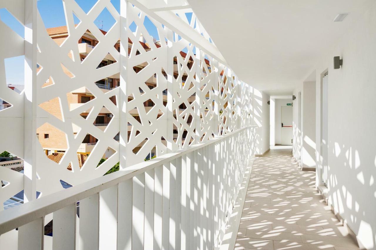 Carihuela Suites Torremolinos Dış mekan fotoğraf